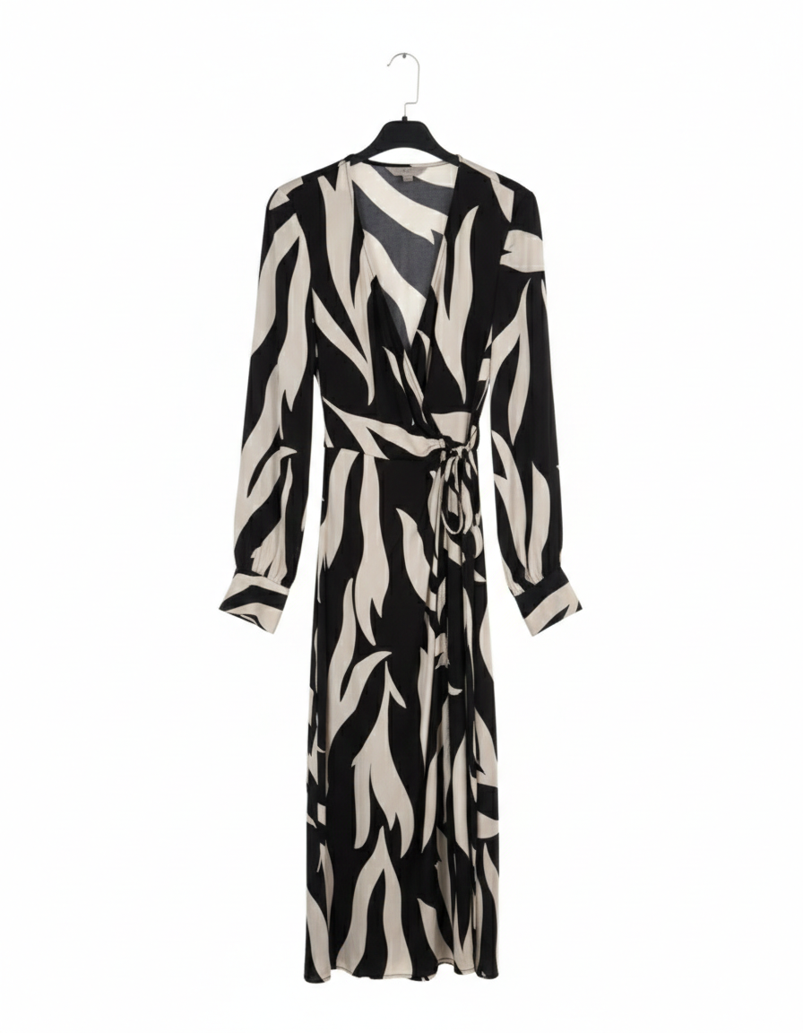 Susiaučiama suknelė